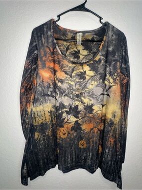 Women's Long Sleeve witchy Halloween Print Scoop Neck Top - Black/Orange/Yellow